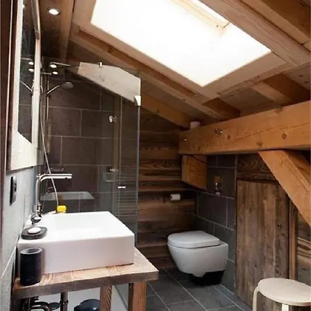 Agreable Cabane Avec Jacuzzi 펜션 *