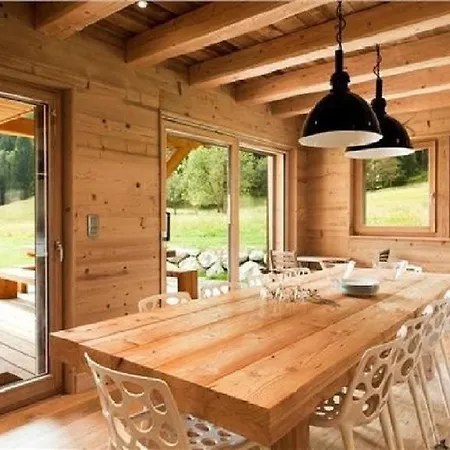 Agreable Cabane Avec Jacuzzi *