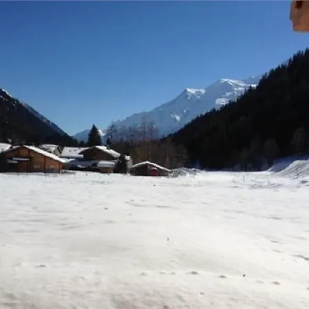 펜션 Agreable Cabane Avec Jacuzzi