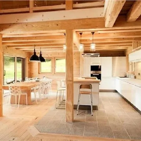 Agreable Cabane Avec Jacuzzi *